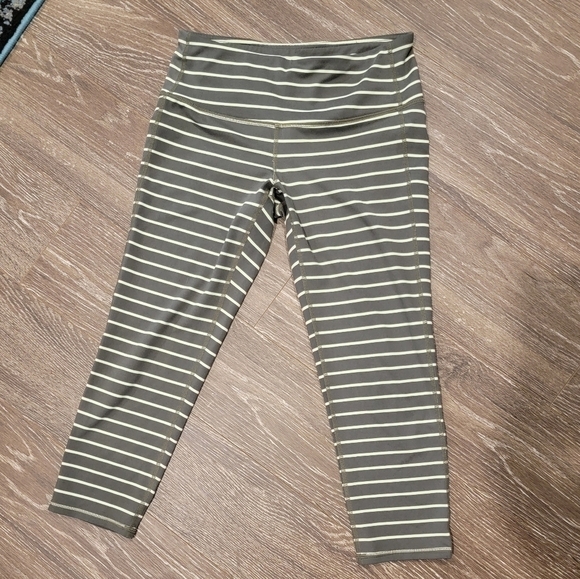 Athleta Olive and Neon Green striped Activewear leggings size XS - Picture 4 of 7